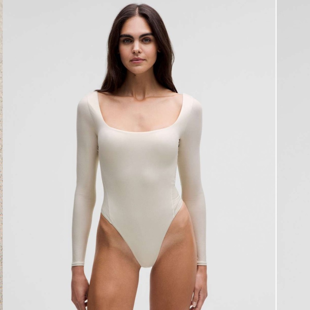 NWT Lululemon Nulu Square-Neck LS Bodysuit Shine Cream Sparkle Women’s Size M
